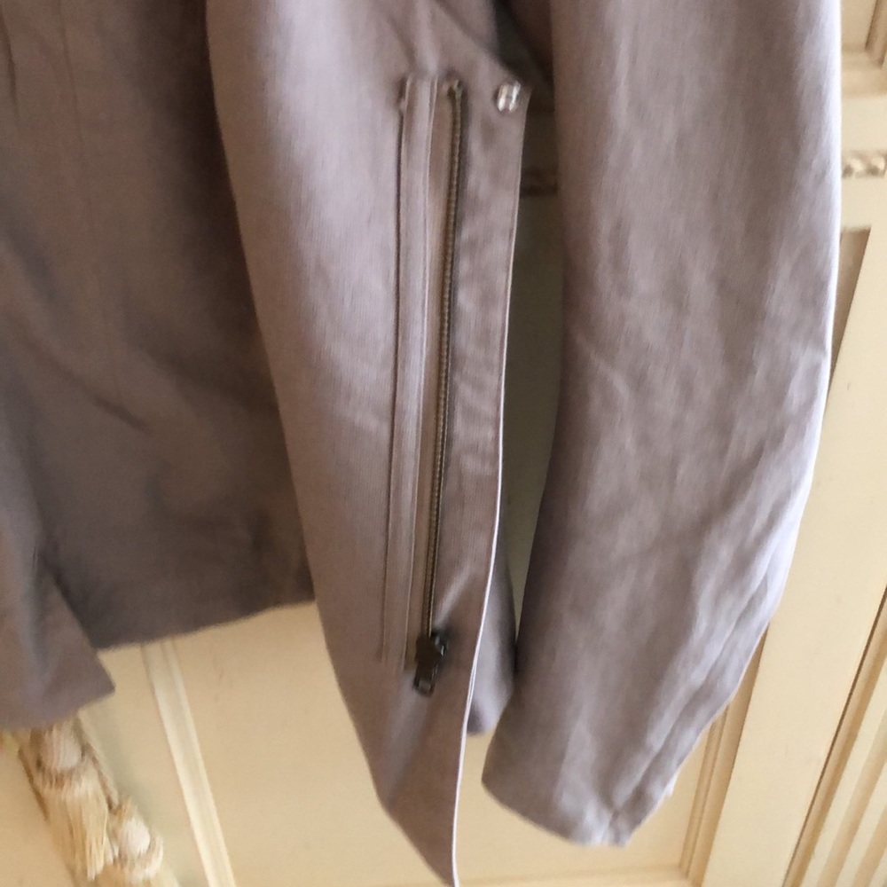Improvd Grey Jacket - Picture 4 of 10